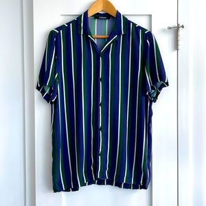 Light weight striped short sleeve shirt
